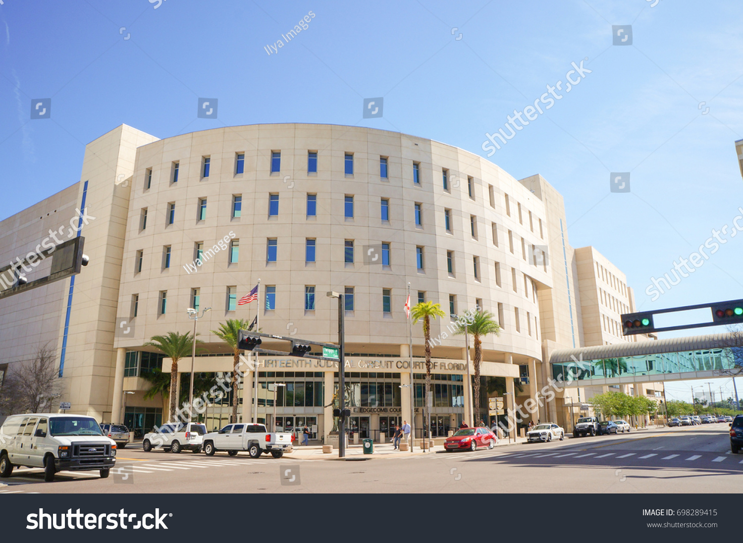 People Going Thirteenth Judicial Circuit Court Stock Photo 698289415 ...