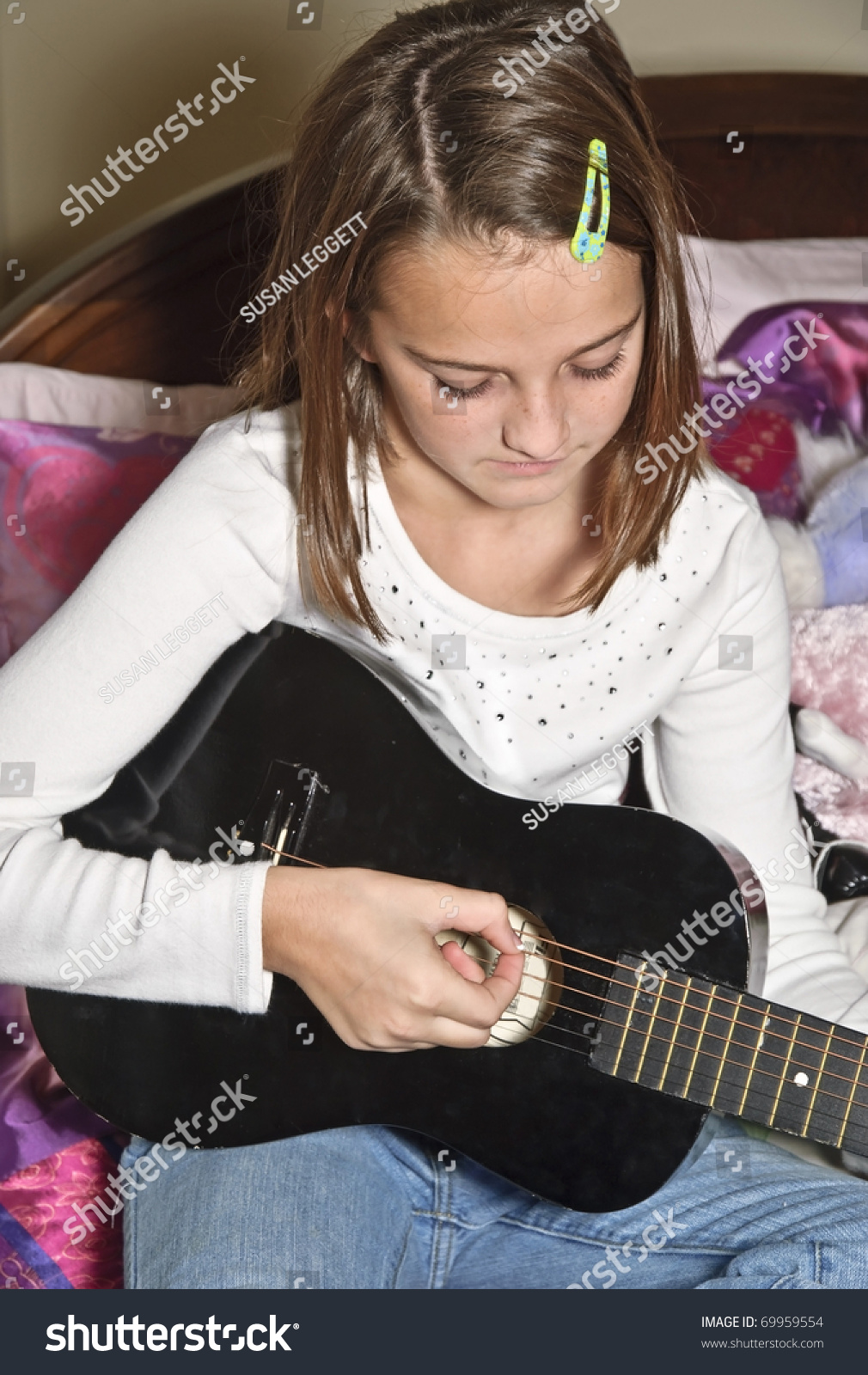 Young Girl Alone Her Thoughts Music Stock Photo 69959554 | Shutterstock