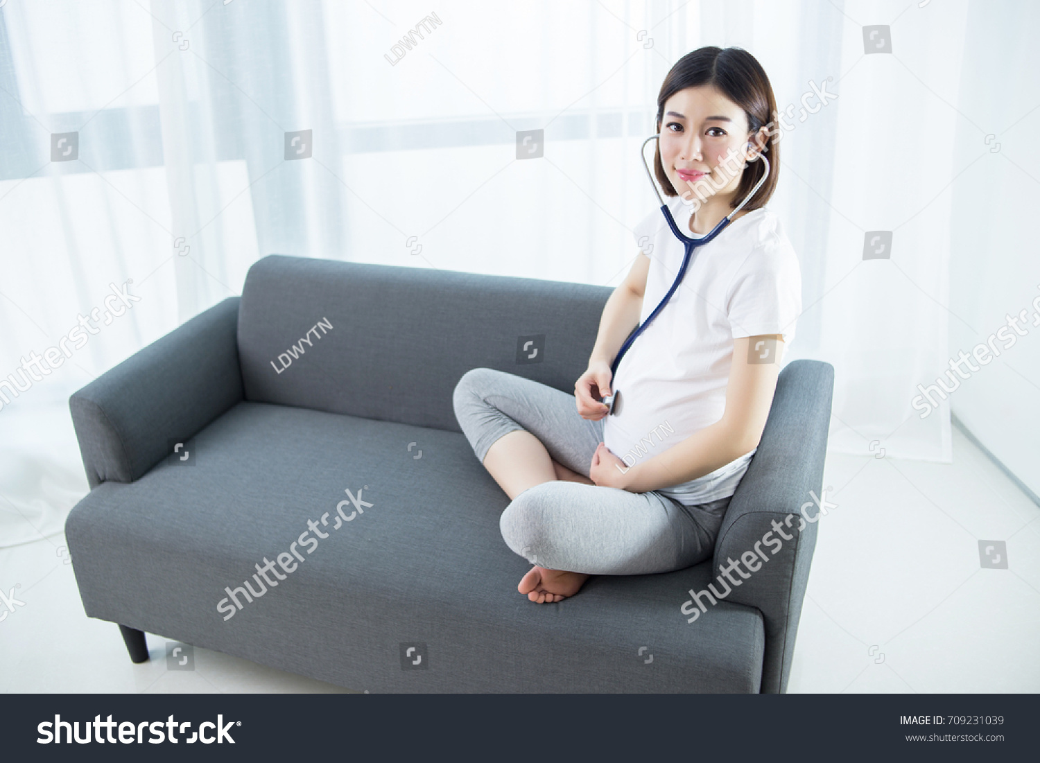 Pregnant Belly Stethoscope Stock Photo 709231039 | Shutterstock