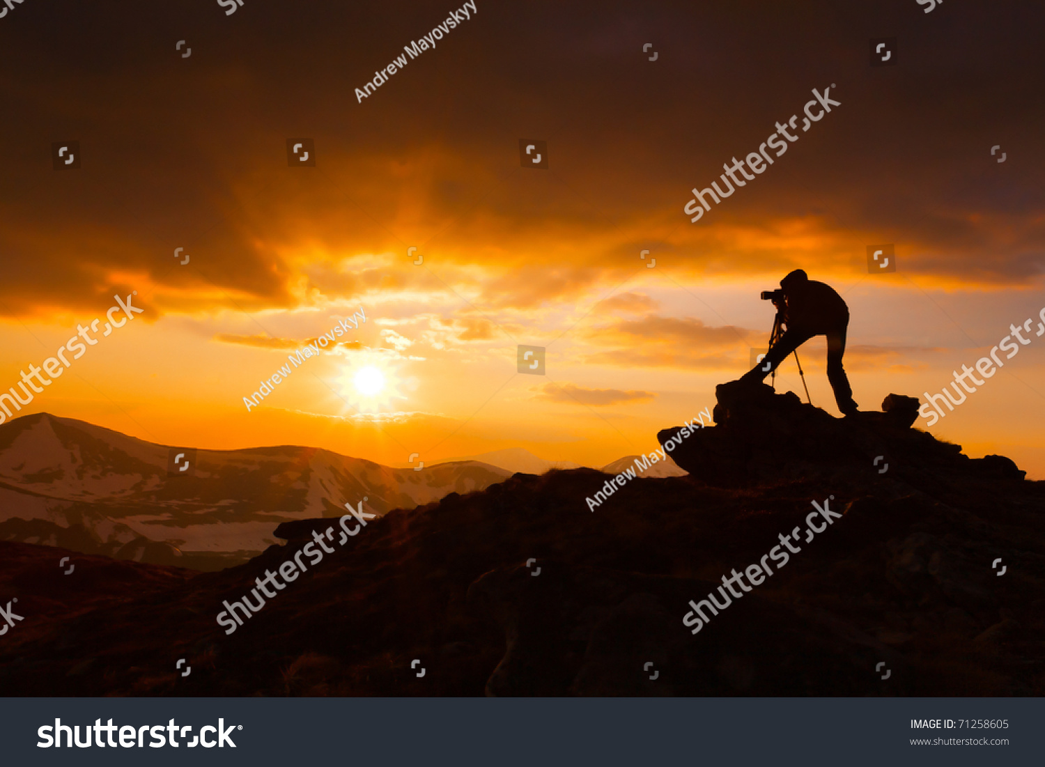 Silhouette Photographer Who Shoots Sunset Mountains Stock Photo ...