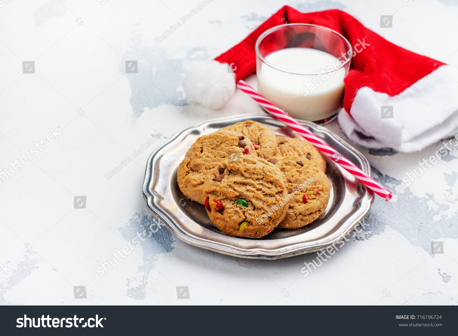 milk and cookies hat