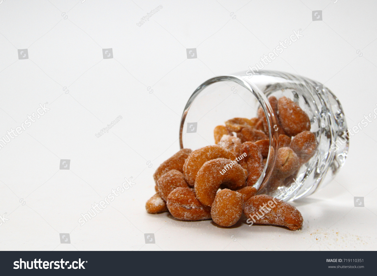 Cashew Nut Cashews One Lowest Fiber Stock Photo 719110351 Shutterstock