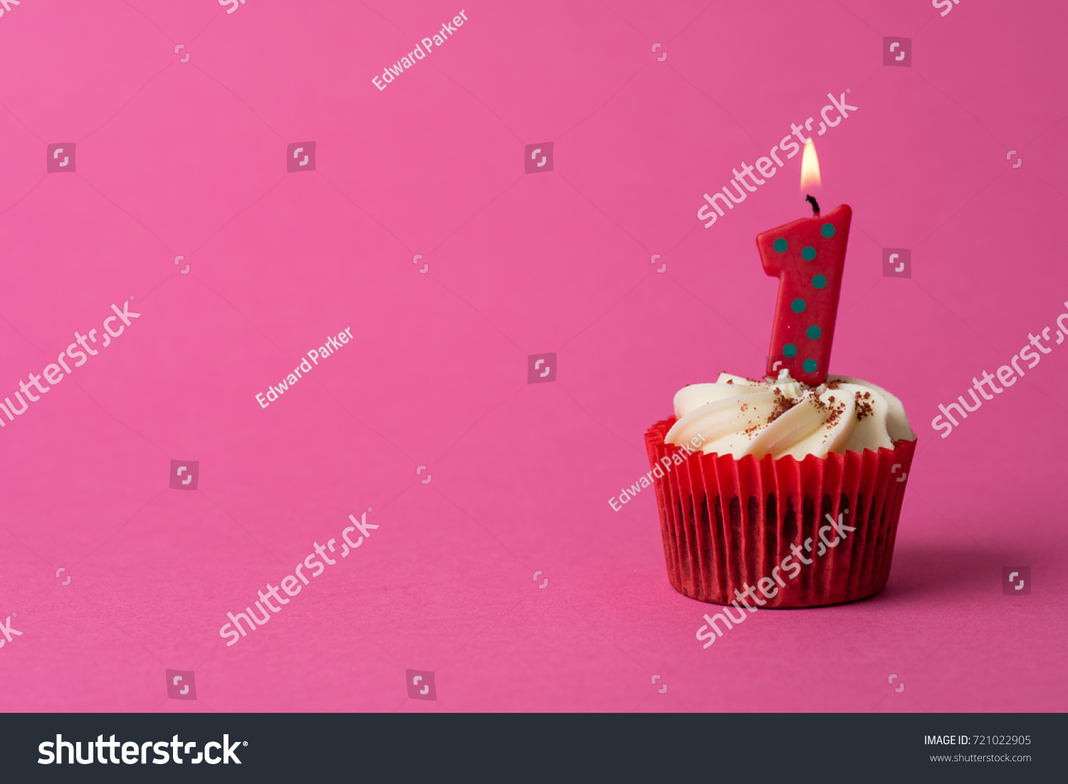 1st Birthday Cupcake Pink Background Stock Photo 721022905 | Shutterstock