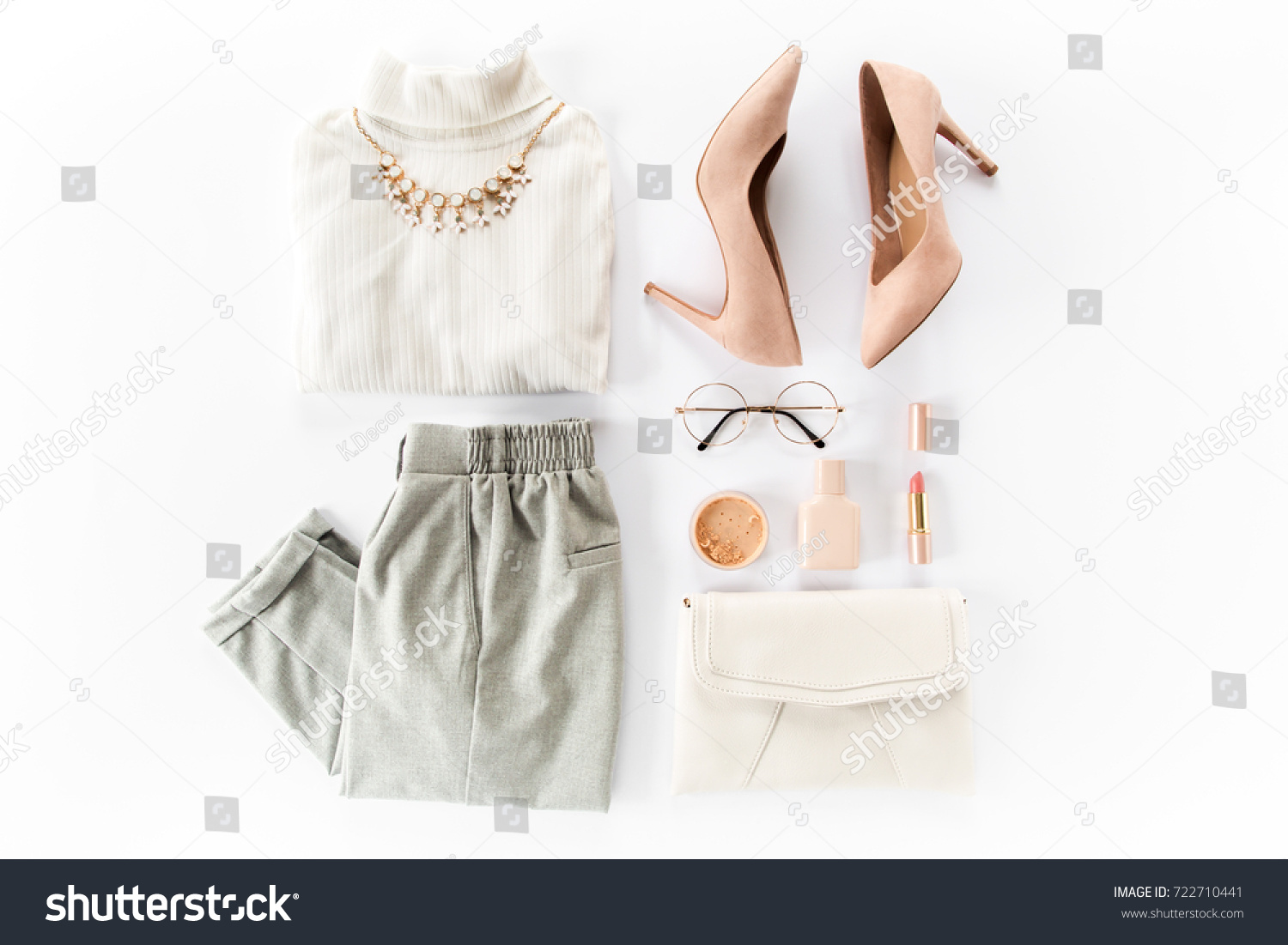 5,554,890 Women with clothes Images, Stock Photos & Vectors | Shutterstock