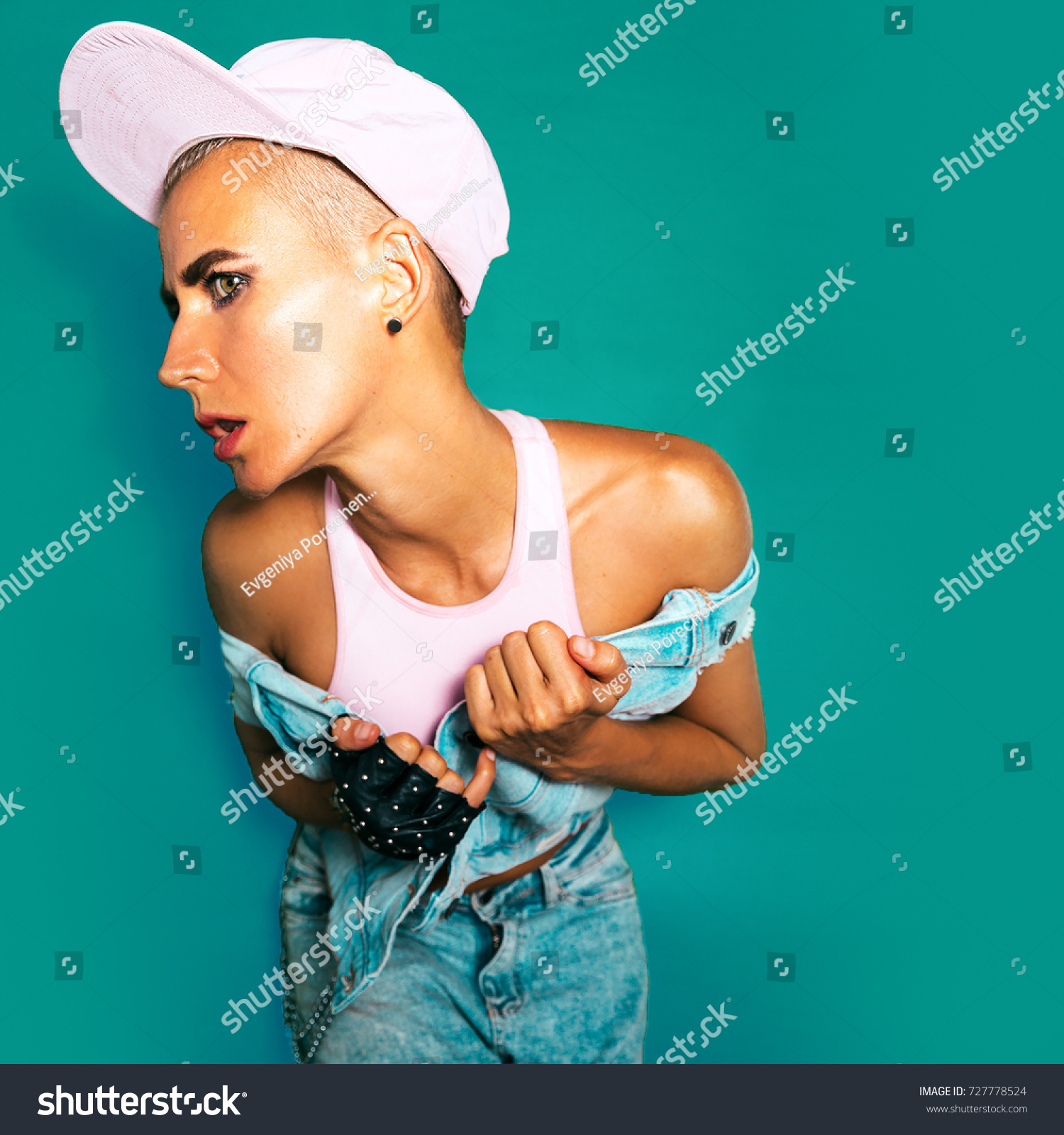 Tomboy Girl Cap Urban Jeans Outfit Stock Photo 727778524 | Shutterstock