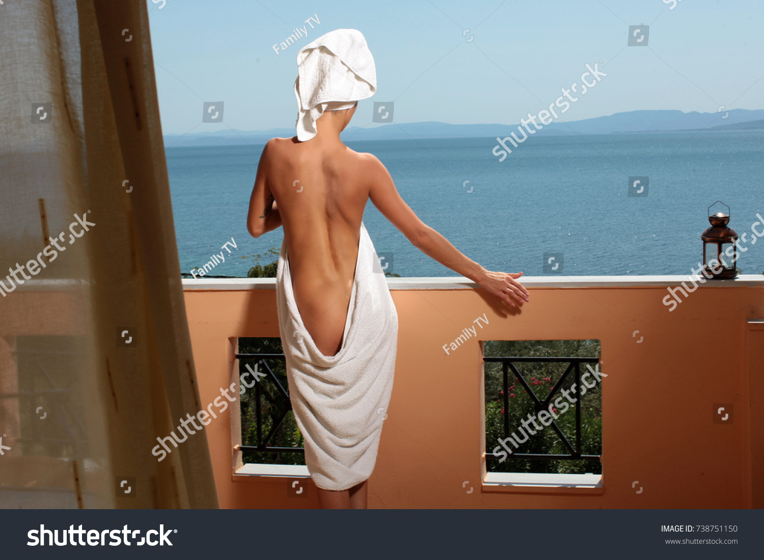 Hot Tan Naked Women