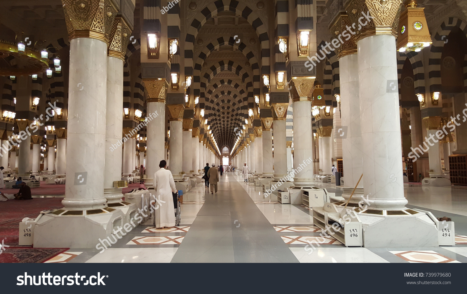 Medina Saudi Arabia September 20 2017 Stock Photo 739979680 | Shutterstock