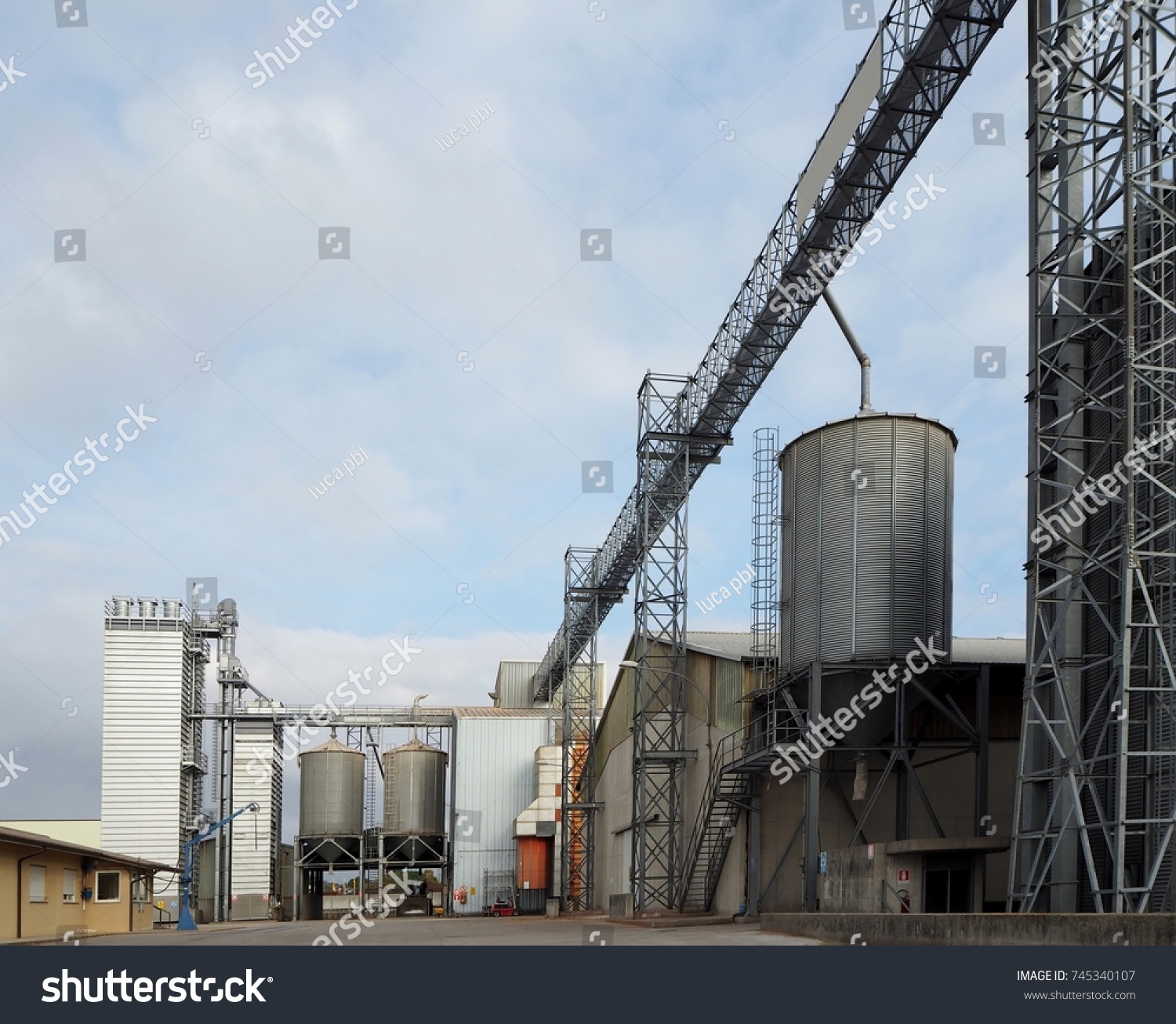 Grain Silos Drying Towers Pipes Industrial Stock Photo 745340107 ...