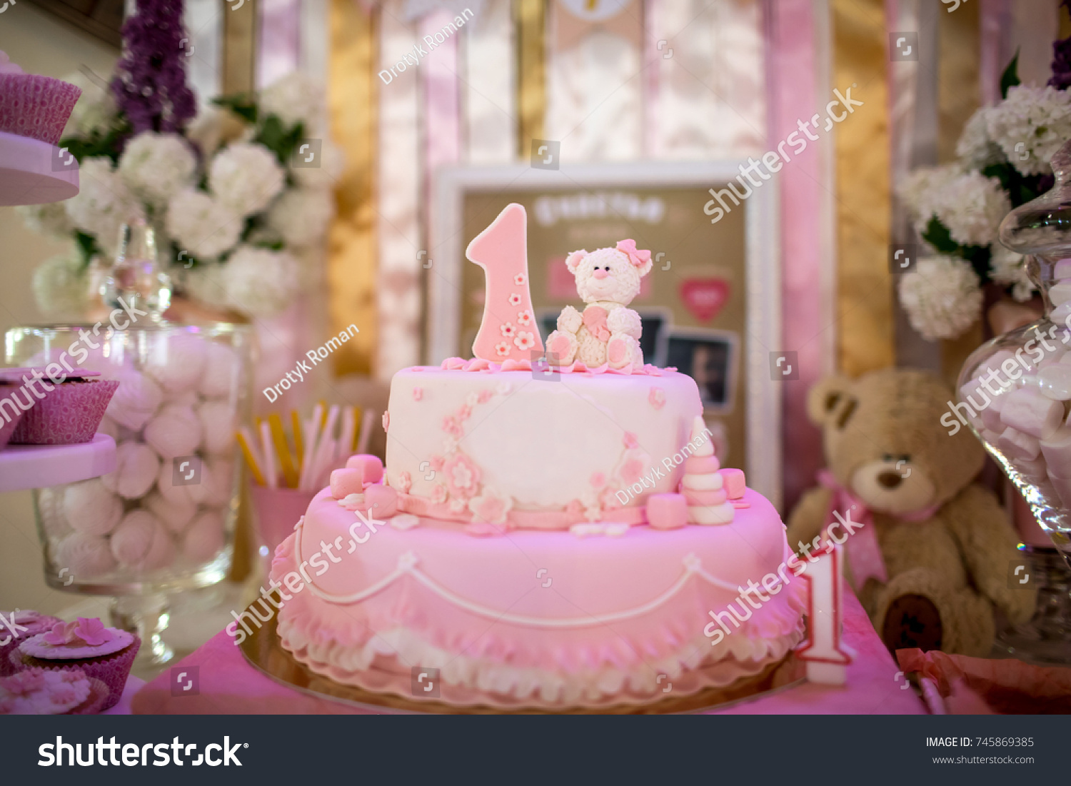 birthday-cake-1-year-old-child-stock-photo-745869385-shutterstock