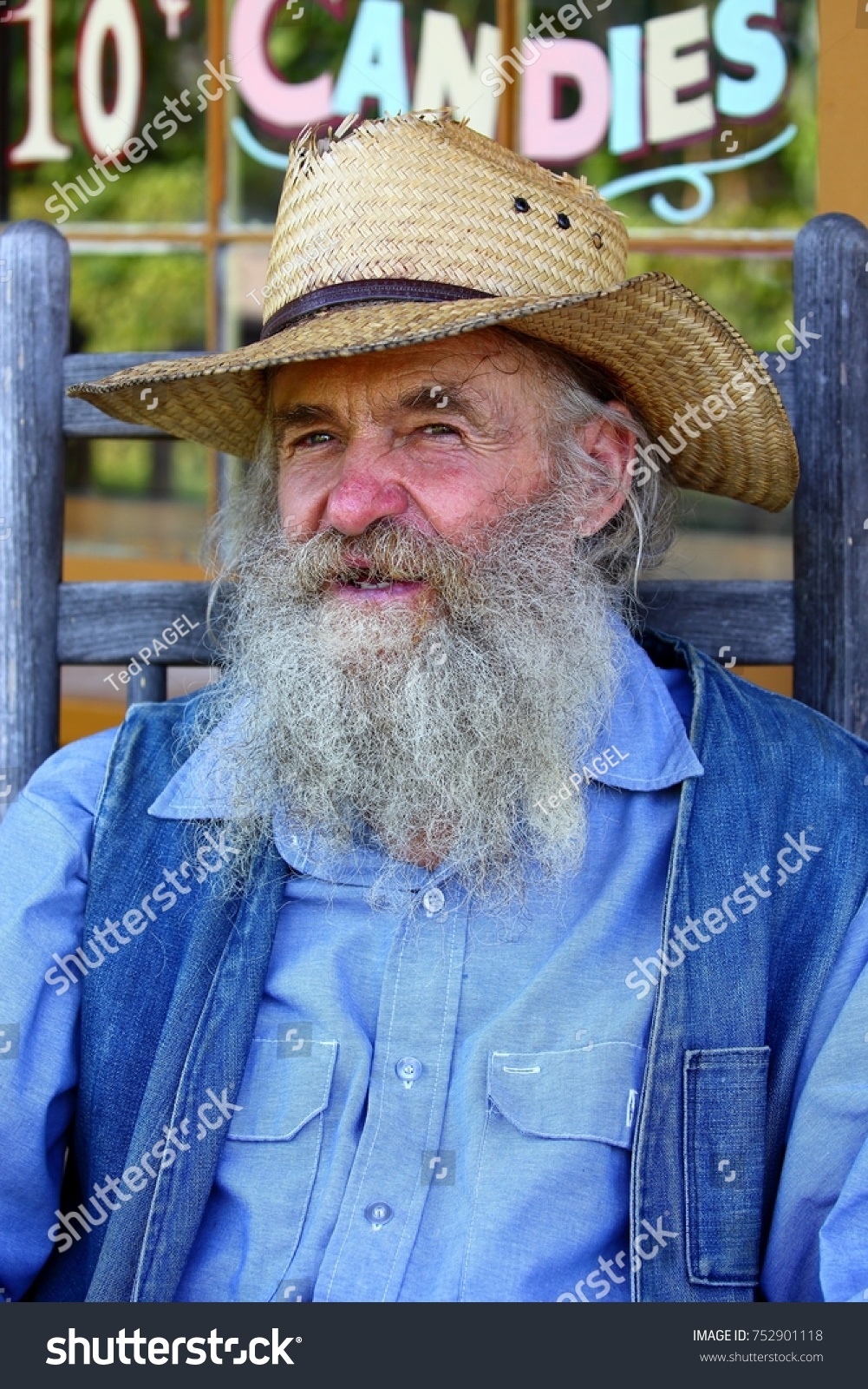 hillbilly straw hat