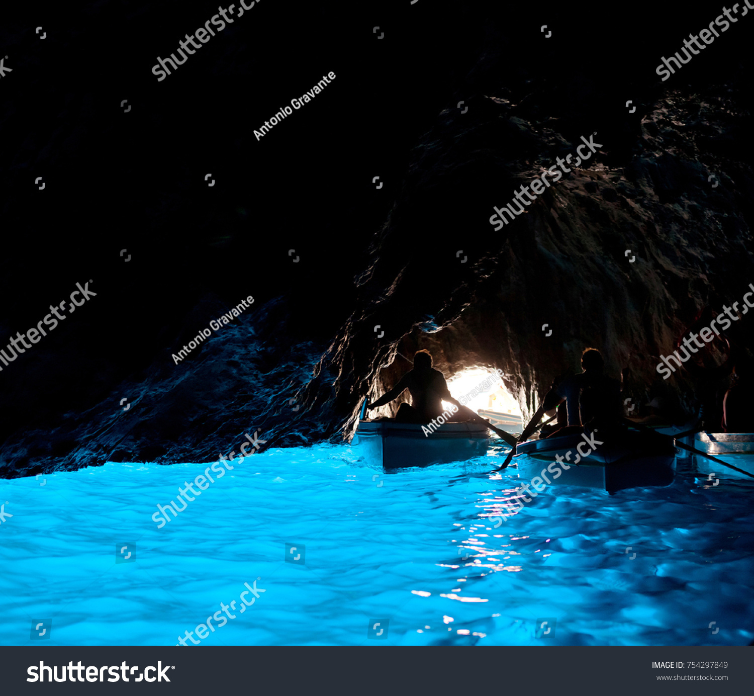 Blue Grotto Italian Grotta Azzurra Sea Stock Photo 754297849 | Shutterstock