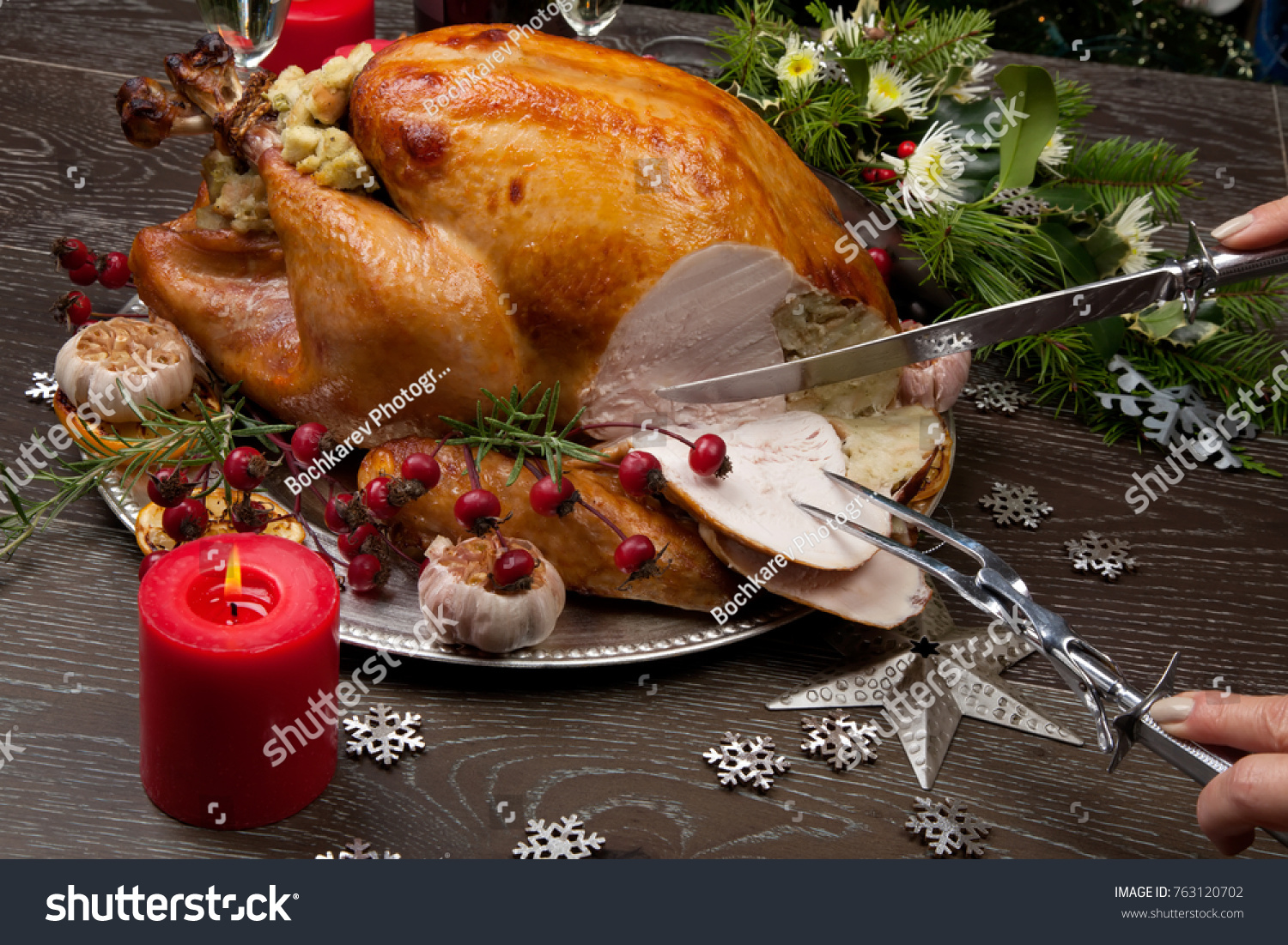 Carving Rustic Style Roasted Christmas Turkey Stock Photo 763120702 ...