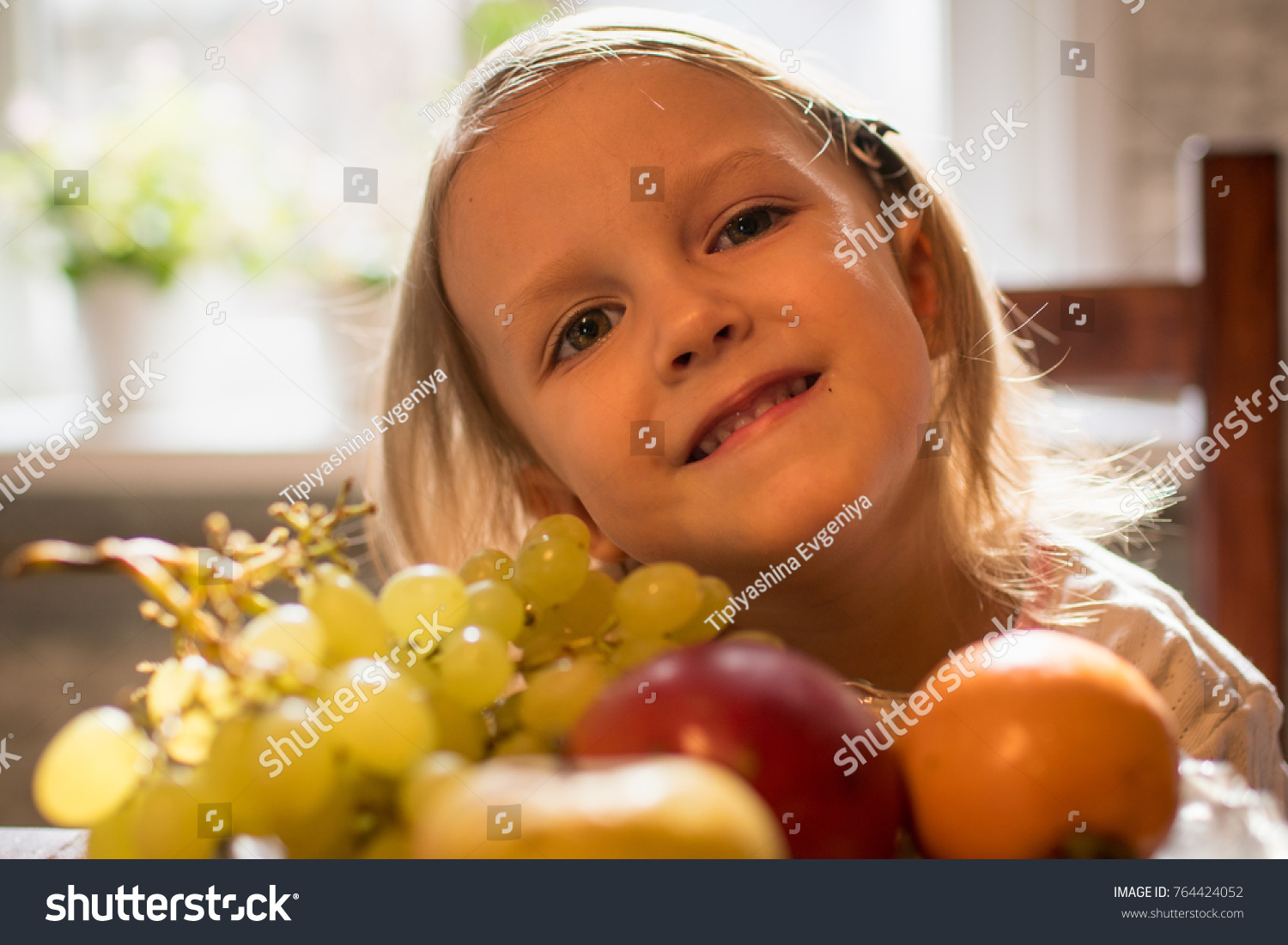 Little Girl Three Years Sitting Table Stock Photo 764424052 | Shutterstock