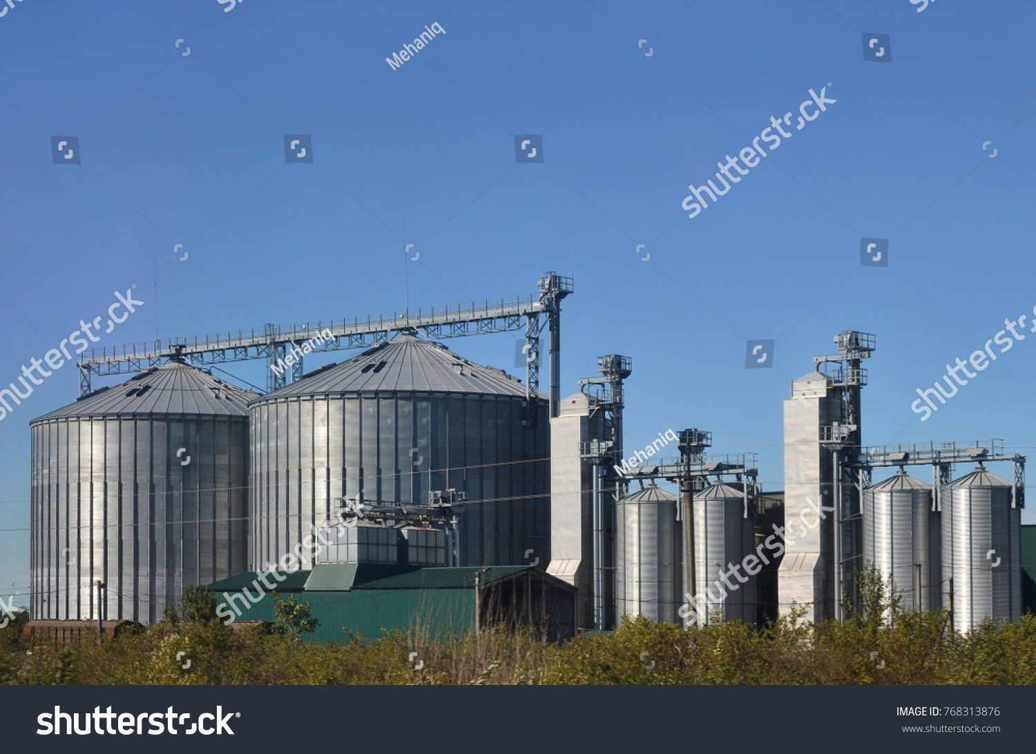 Steel Silos Grain Storage Processing Facilities Stock Photo 768313876 