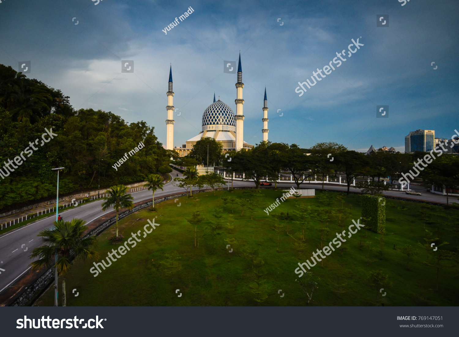 Amazing Sultan Salahuddin Abdul Aziz Shah Stock Photo 769147051 ...