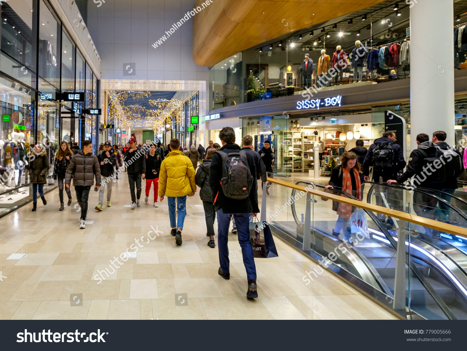 Utrecht Netherlands December 2017 People Mainly Stock Photo 779005666 ...