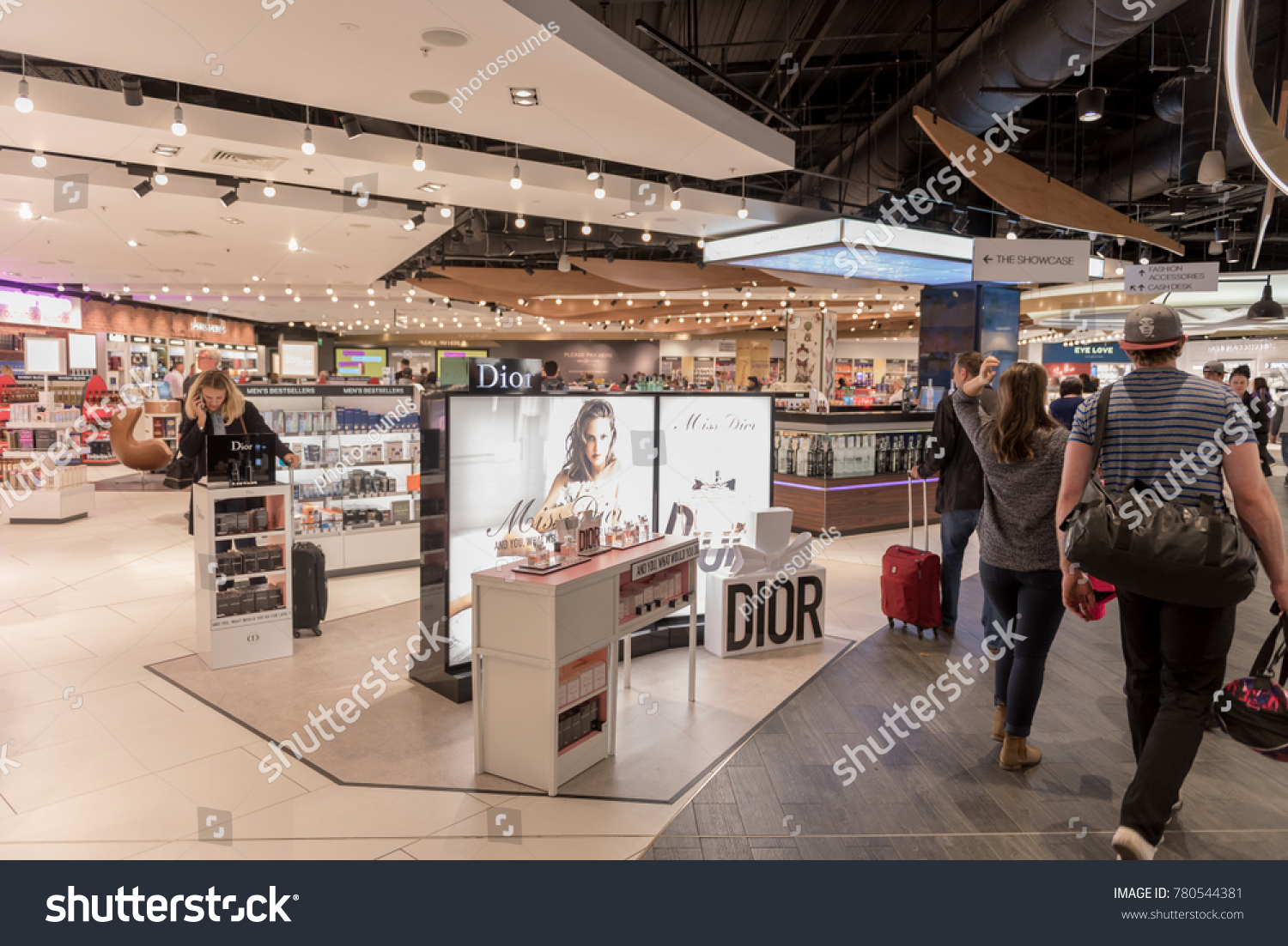 luton airport duty free perfume prices