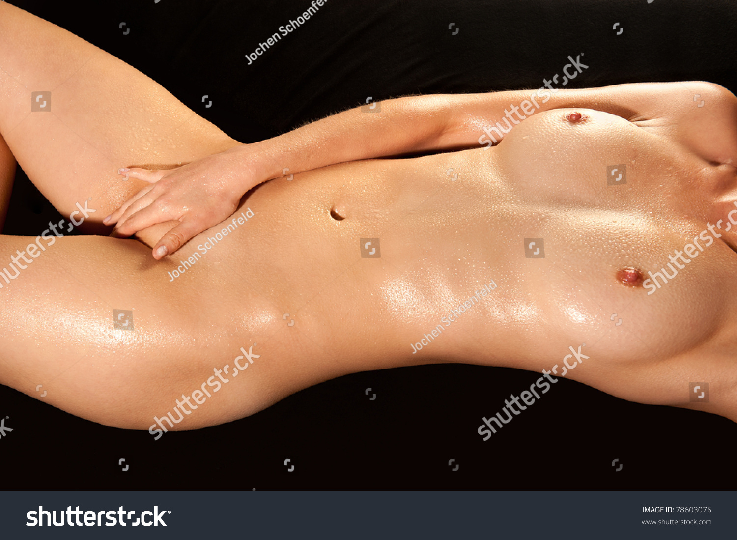 Nude Women Wet