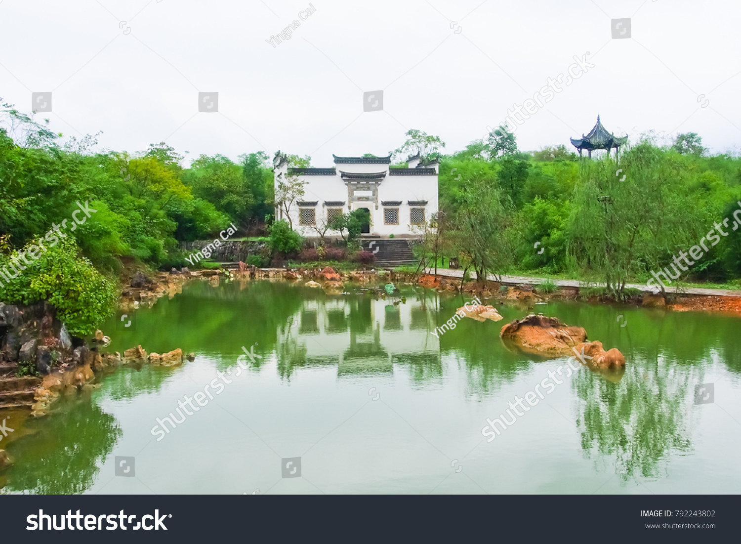 Beautiful View Traditional Chinese House Garden Stock Photo 792243802 ...