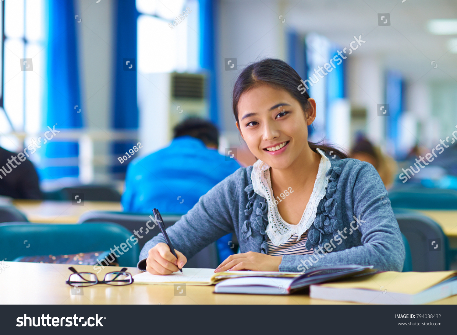 Pretty Chinese College Student Portrait Stock Photo 794038432 Shutterstock Pretty Chinese College Student Portrait Stock Photo 794038432 Shutterstock