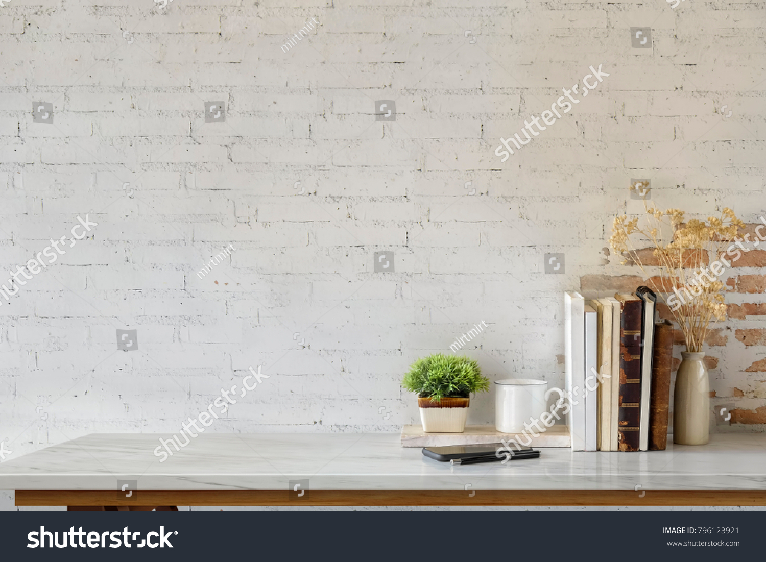 17,190 Home style coffee table book Images, Stock Photos & Vectors ...