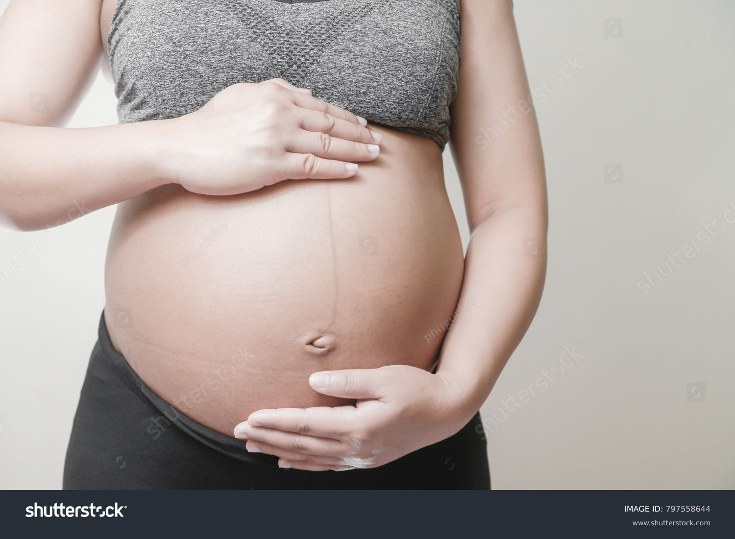 36 неделя беременности какой. Живот на 36 неделе.
