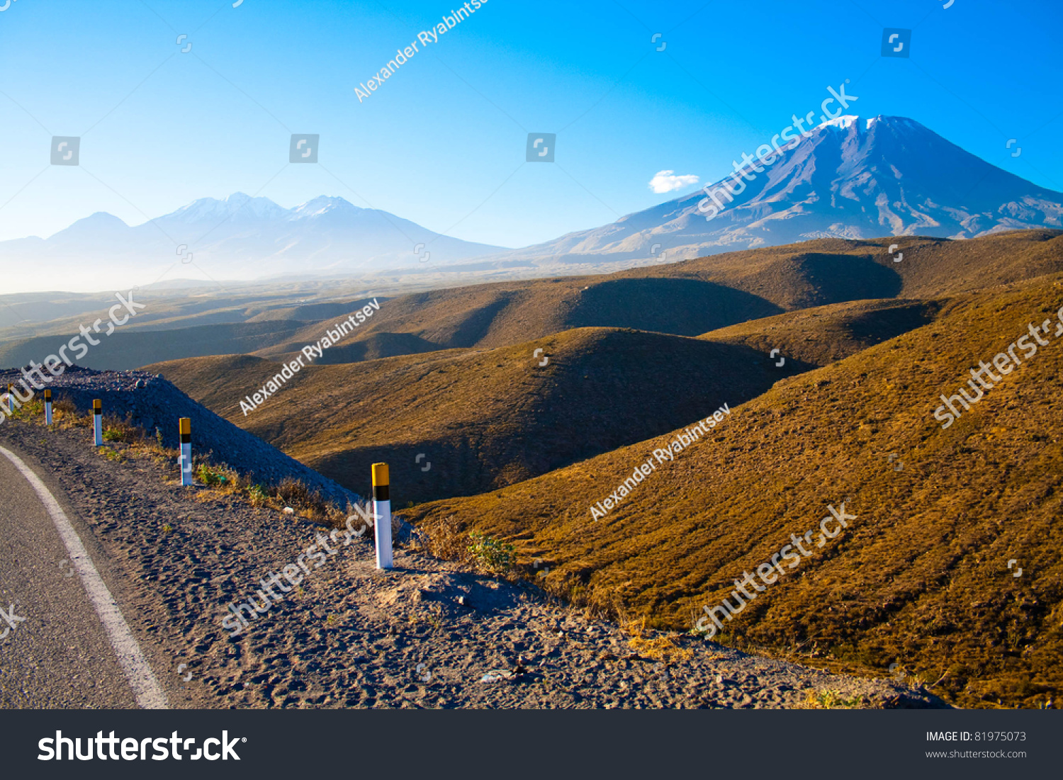 Volcano El Misti Stock Photo 81975073 | Shutterstock