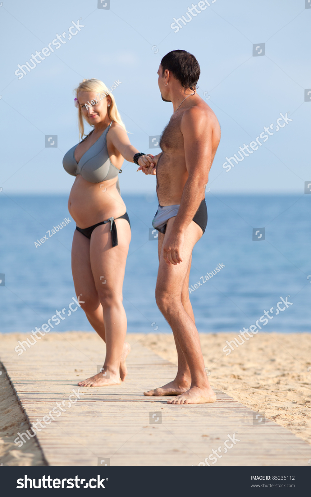 жена на пляже голая с мужем фото фото 53
