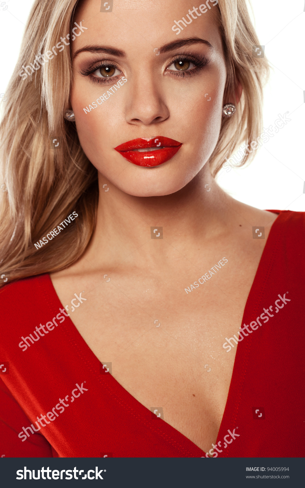 blonde red lipstick