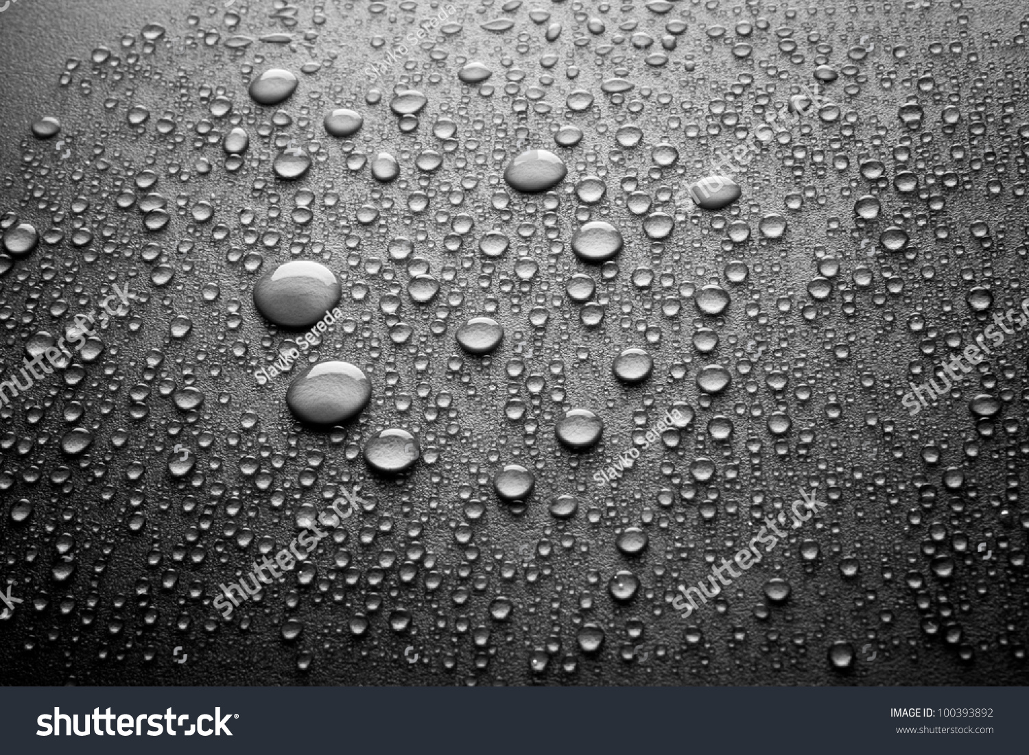 drops of water-repellent surface in black & white #100393892