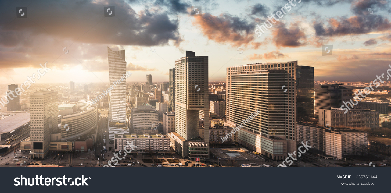 Urban view of the Warsaw skyline. Panoramic cityscape of the city in central Poland. #1035760144