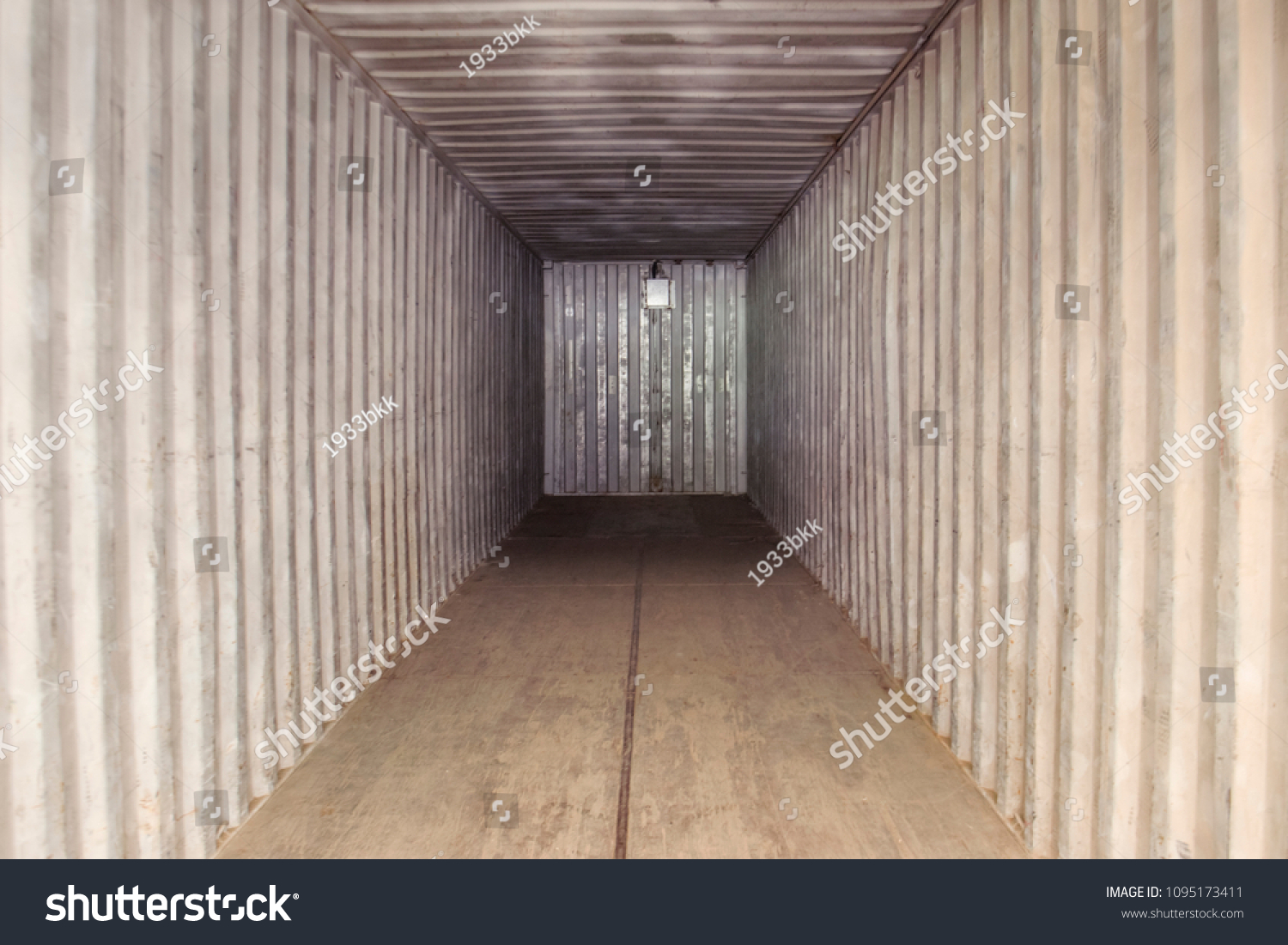 Empty shipping container for transport #1095173411