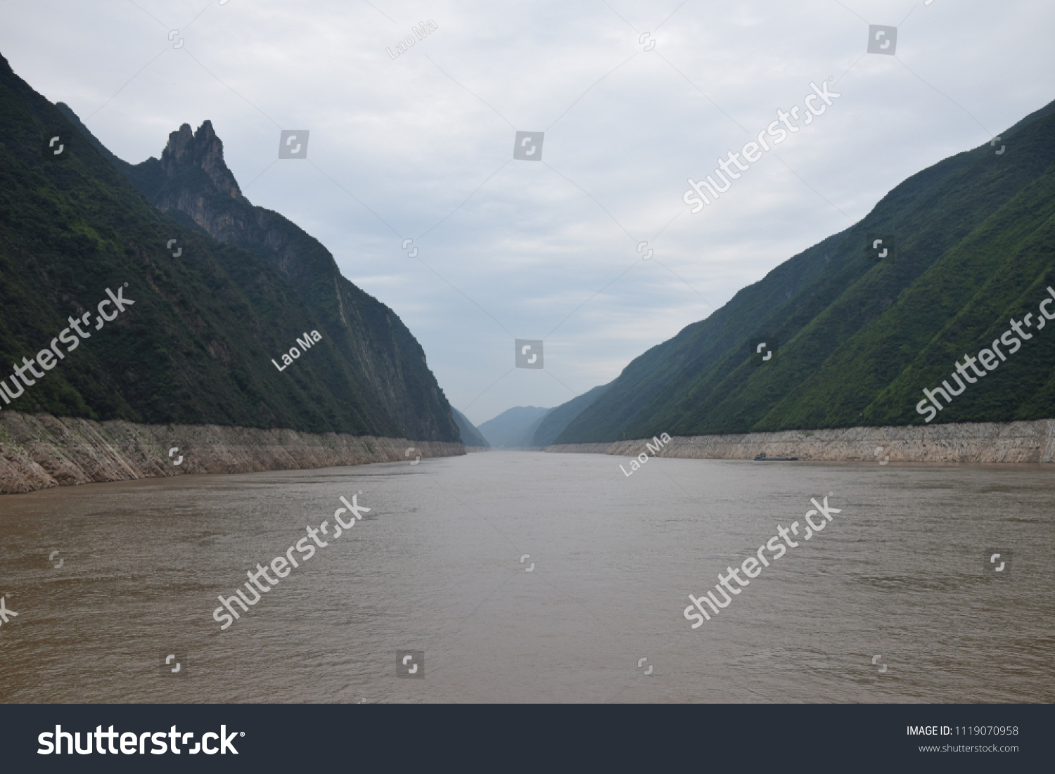Wu Gorge on Yangtze river is one of the majestic Three Gorges in Hubei province in China. #1119070958