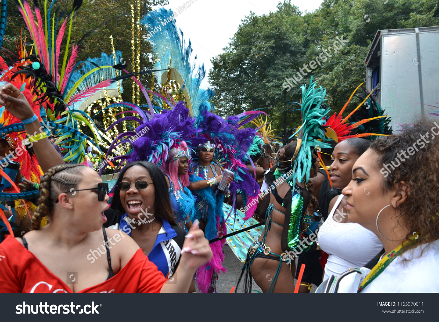"London, England / UK - August 27th 2018: Notting Hill Carnival 2018 parade" #1165970011