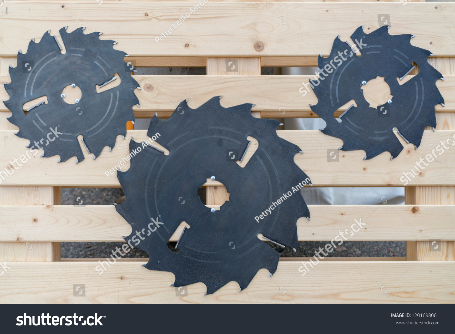 Circular saws. Circular saw blades for wood work #1201698061