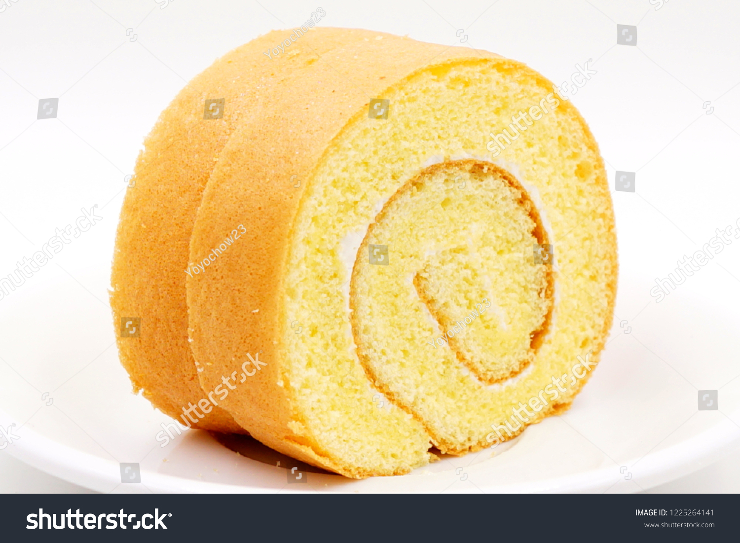 Freshly made Swiss roll cake 
 #1225264141