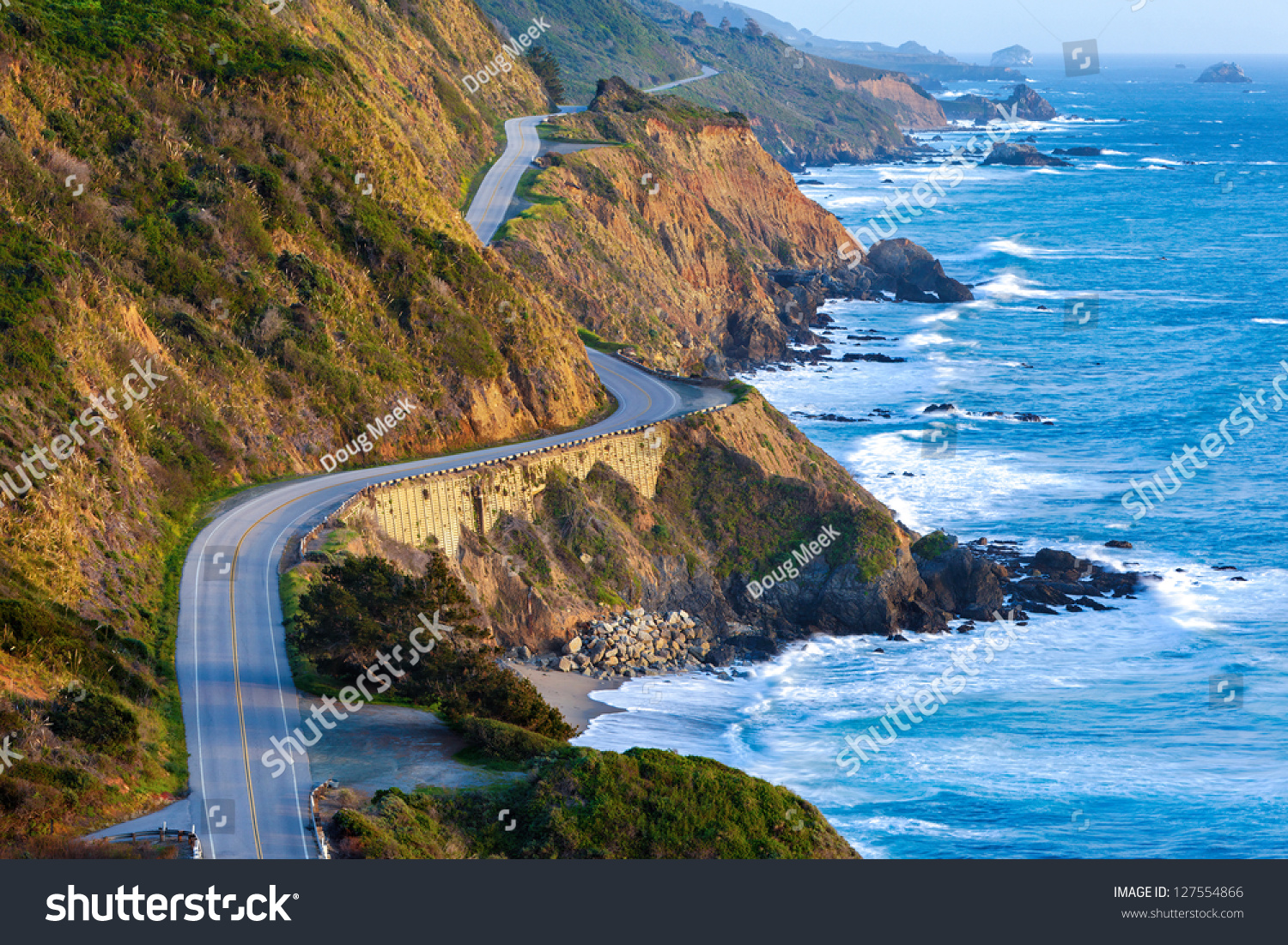 Pacific Coast Highway (Highway 1) at southern end of Big Sur, California #127554866