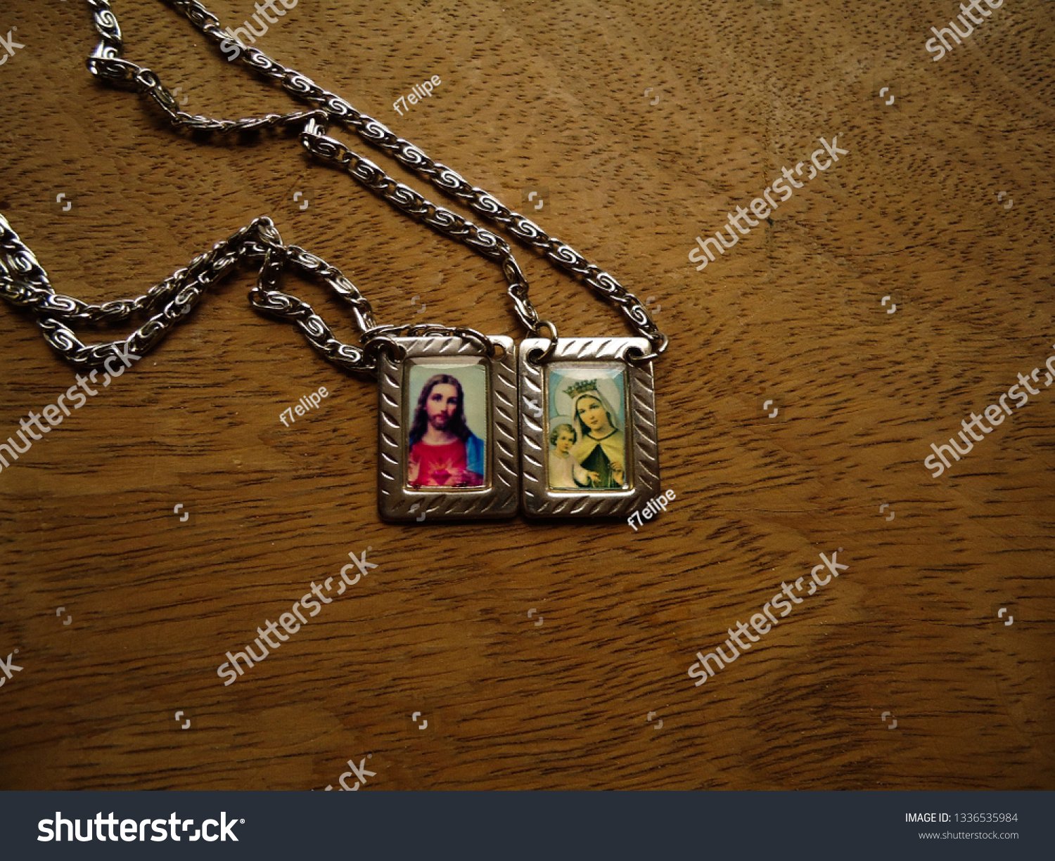scapular with a Christian and religious theme, with Saint Mary and Jesus #1336535984