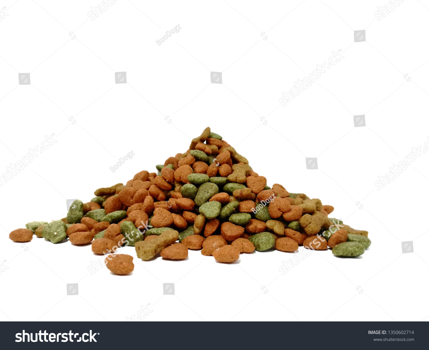 Dried dog food background
.Colorful dog food, bone shape, heart shape, vegetable shape #1350602714
