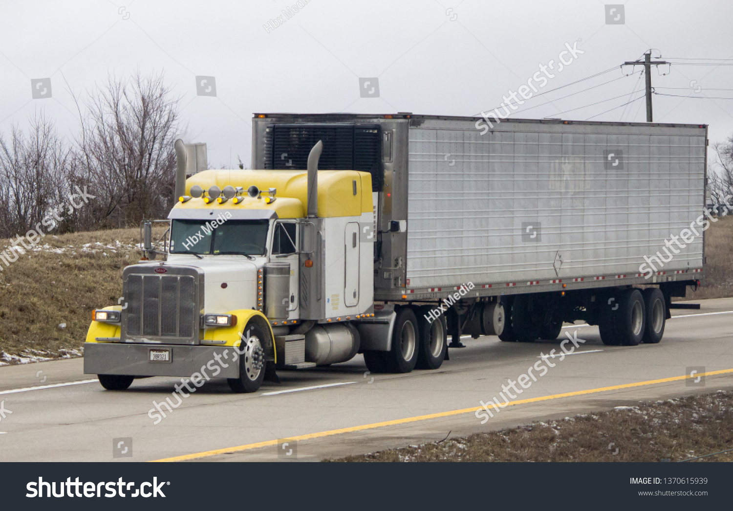 Zanesville, OH / USA - March 31 2019: Big rig on road #1370615939