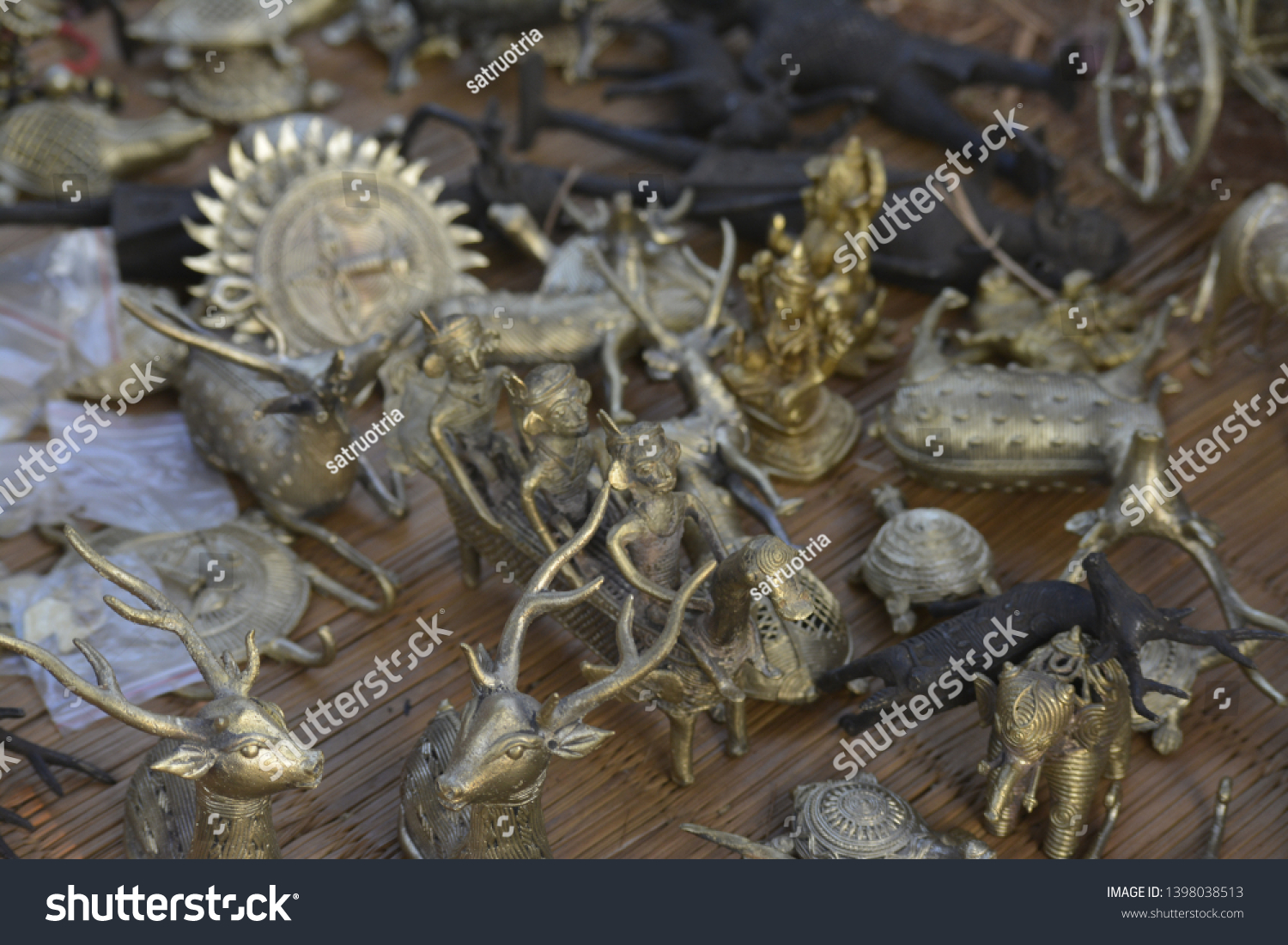 the process of metal casting, metal casted ornaments  #1398038513
