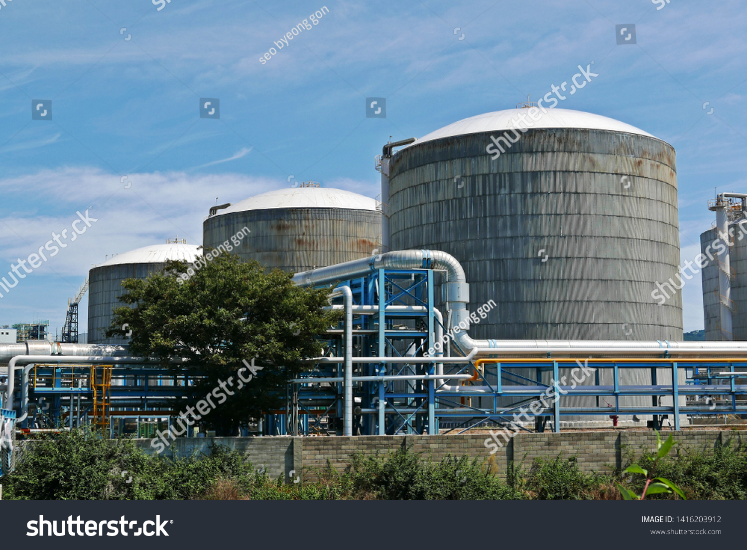 industrial tanks in industrial parks #1416203912
