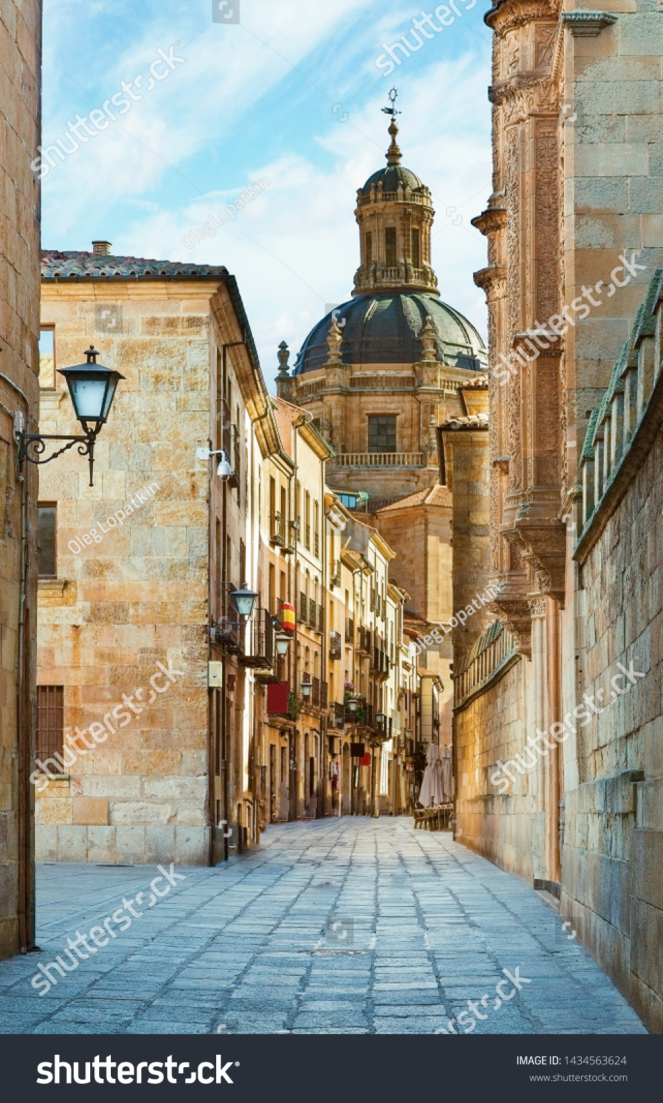 Beautiful, narrow streets in Salamanca, Spain #1434563624