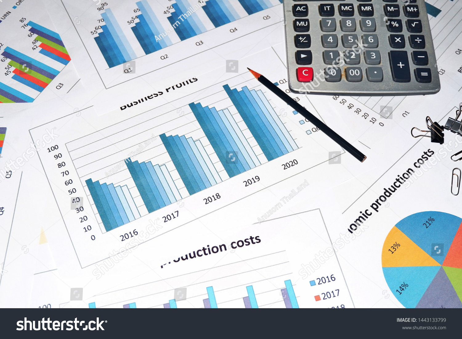Business work, document data, graphs, graphs, marketing reports, research, development and planning for management, strategy analysis, financial accounting Business concepts in the future world #1443133799