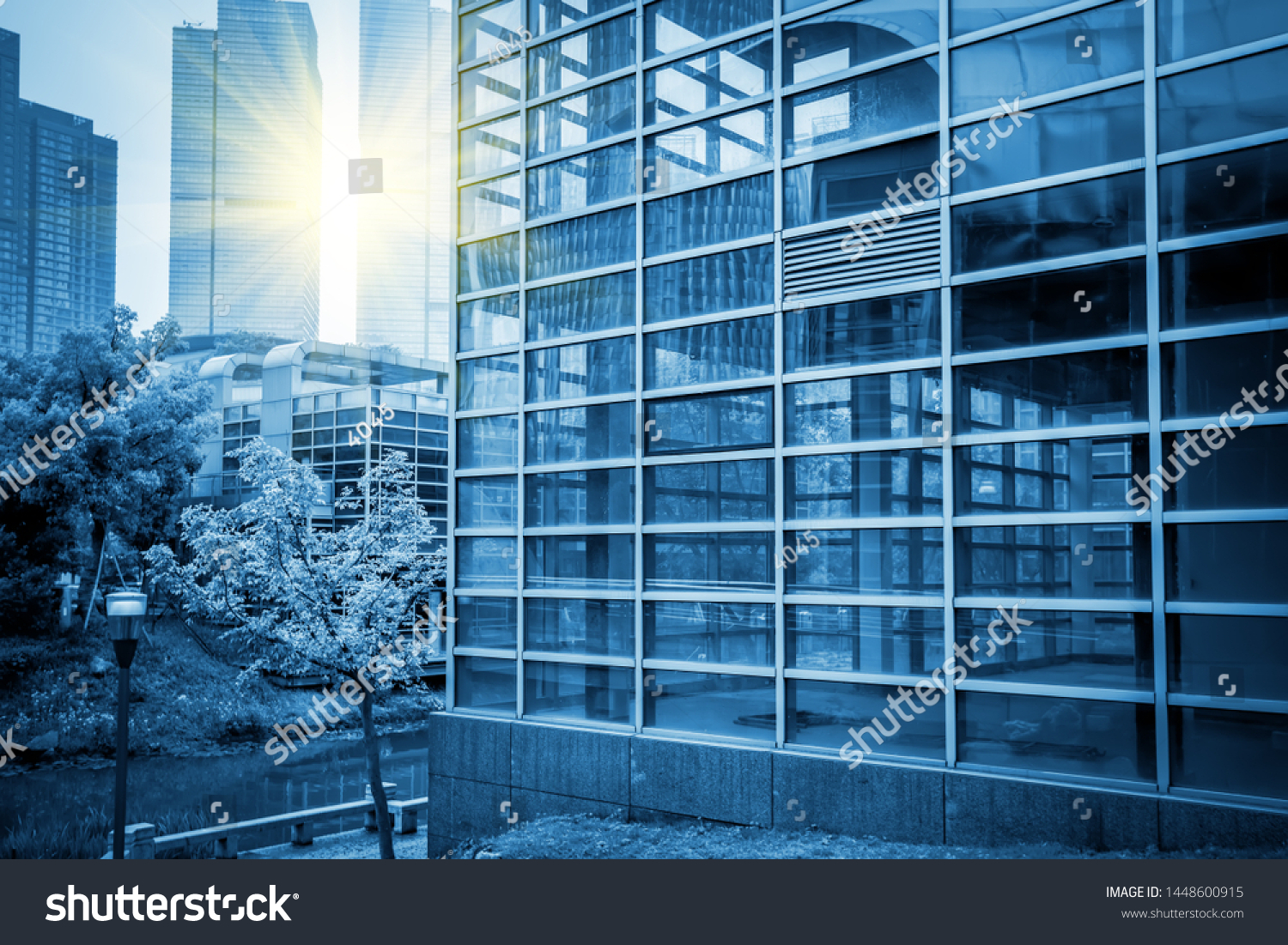 Blue commercial building building building glass

 #1448600915