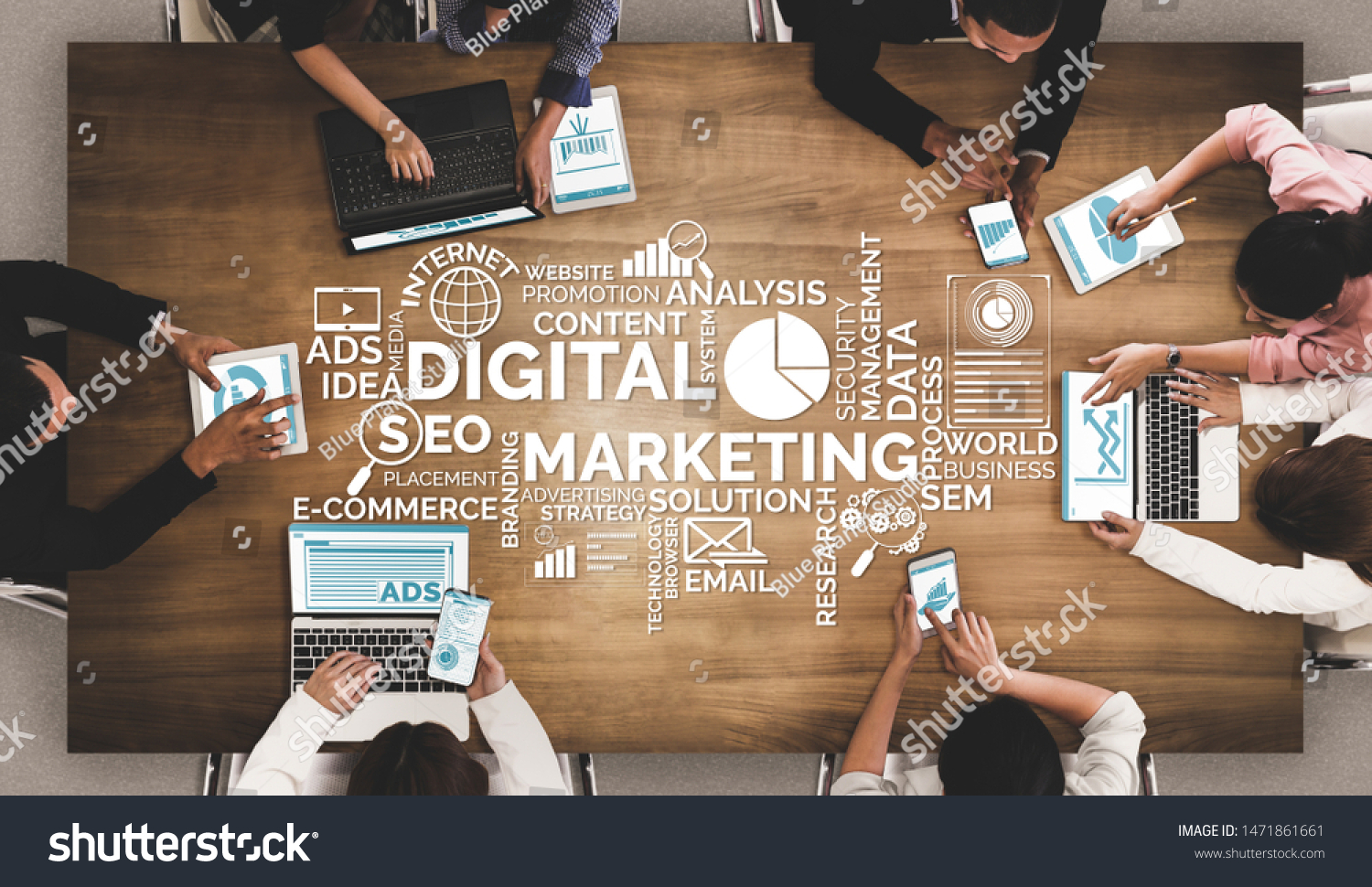 Digital Marketing Technology Solution for Online Business Concept - Graphic interface showing analytic diagram of online market promotion strategy on digital advertising platform via social media. #1471861661