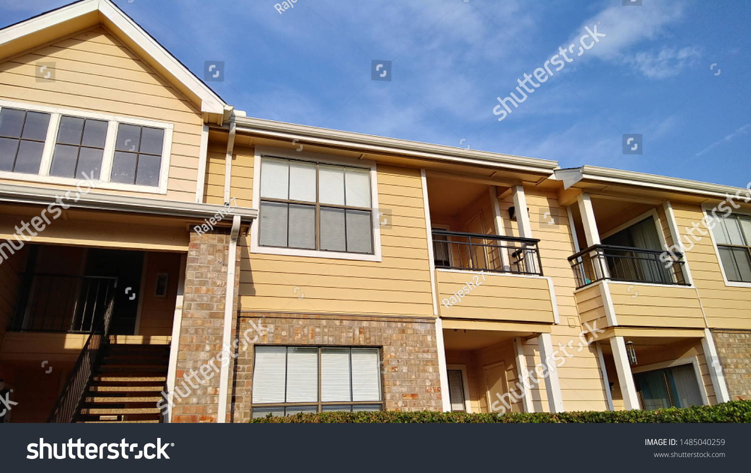 Apartment complex with outdoor and sky
 #1485040259