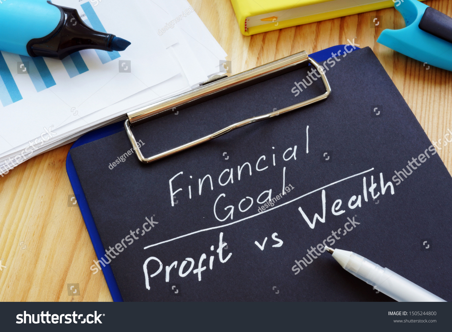 Financial Goal - Profit vs Wealth free form on the desk. #1505244800