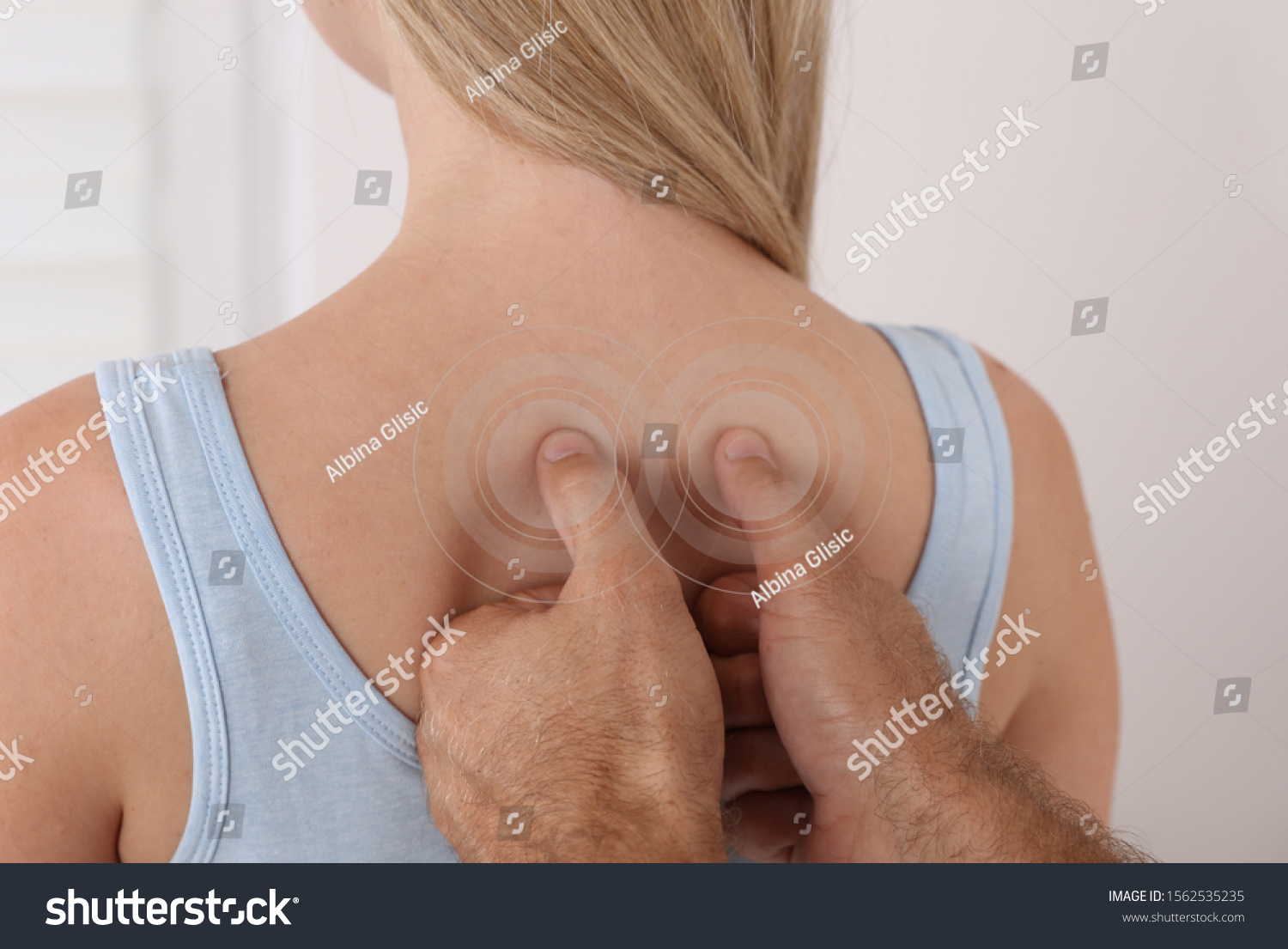 Neck Pain trigger points/ Chiropractic back treatment. Physiotherapy for female patient, Sport Injury Recovery #1562535235