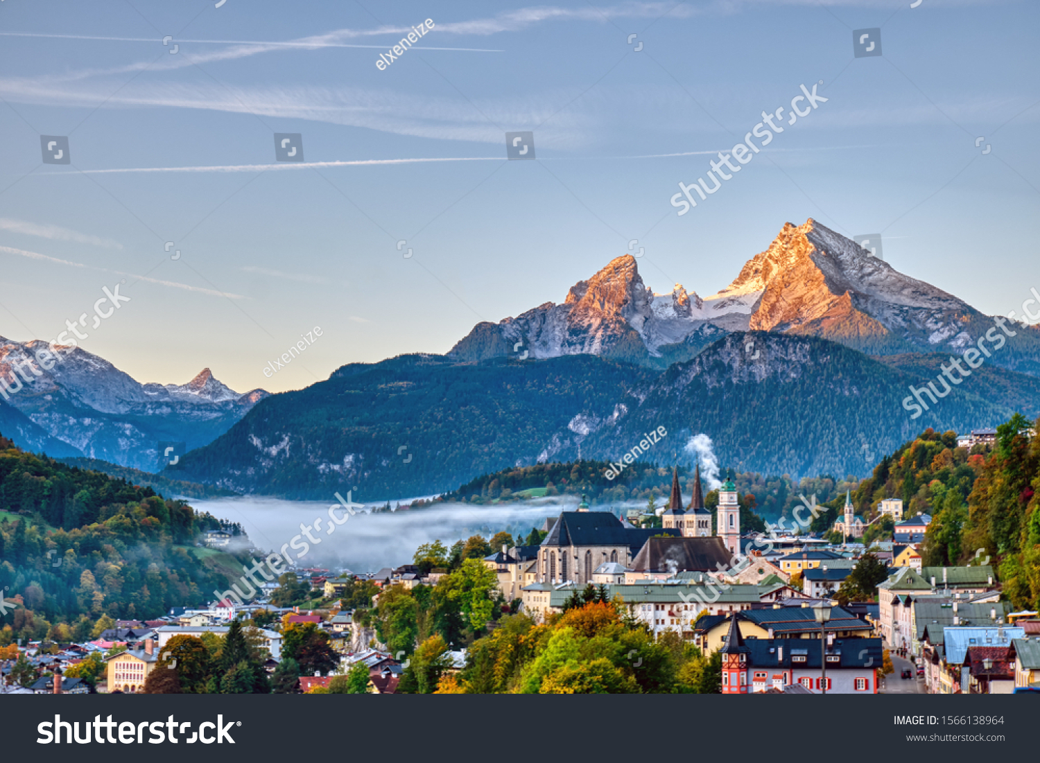 The city of Berchtesgaden and Mount Watzmann in the Bavarian Alps  #1566138964